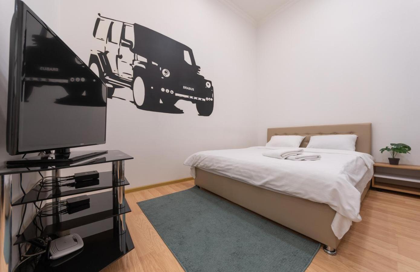 Kievaccommodation In The Center 24H Self Check-In Exteriör bild